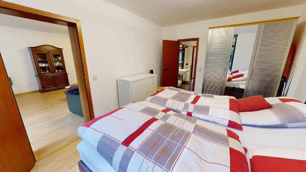 Etagenwohnung Erftstadt-Liblar Lechenich - 3 Zimmer, 83 m&sup2;, 234.000&euro; | Angebot:26674115