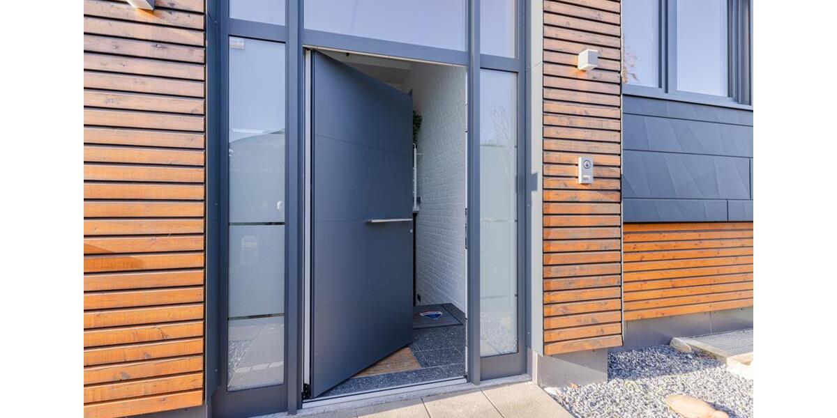 Einfamilienhaus Frechen - 7 Zimmer, 145 m&sup2;, 2.995&euro; | Angebot:25971327