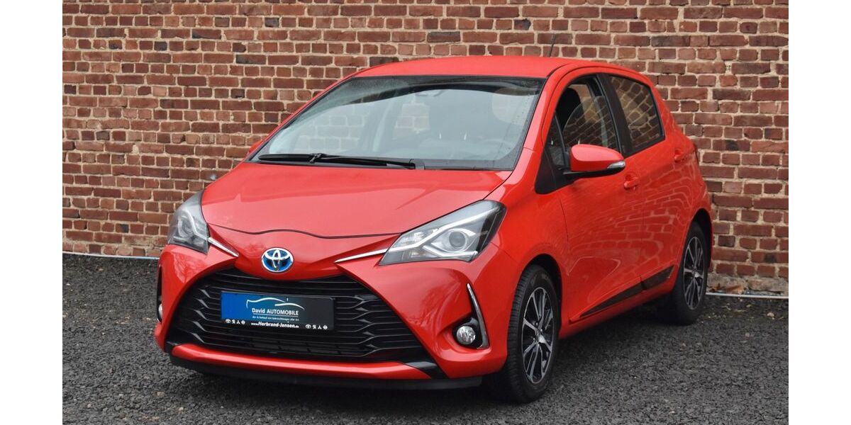 Toyota Yaris 10.000 km 13.200 &euro; Düren 52351
