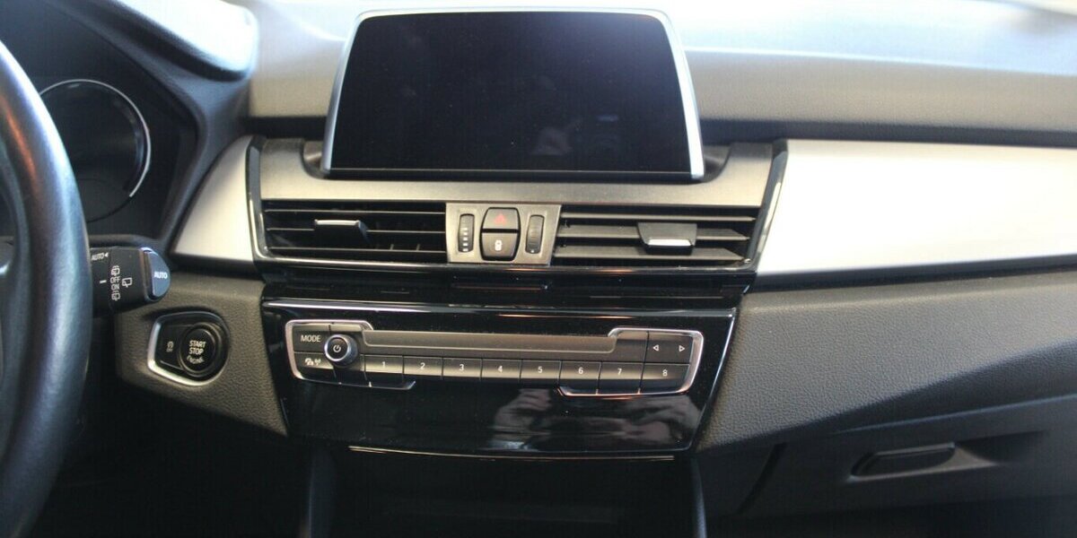 BMW 218 Gran Tourer d Advantage 117.506 km 15.980 &euro; Euskirchen 53881