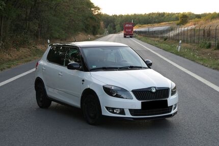 Skoda Fabia 121.321 km 4.990 &euro; Hürth 50354