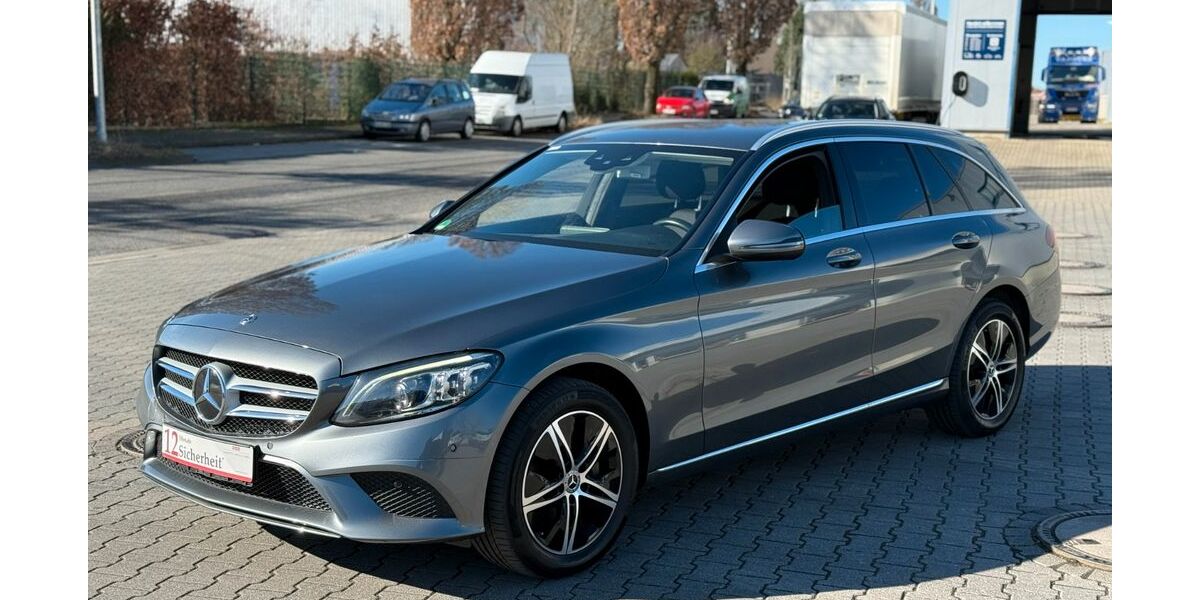 Mercedes-Benz C 220 156.466 km 19.990 &euro; Alsdorf 52477