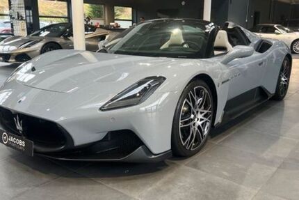 Maserati MC20 7.200 km 259.800 &euro; Eschweiler 52249