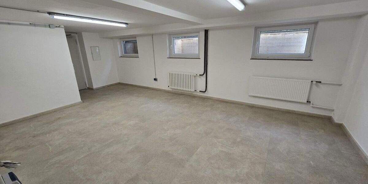 Einfamilienhaus Euskirchen Innenstadt - 1 Zimmer, 308 m&sup2;, 690.000&euro; | Angebot:25720786