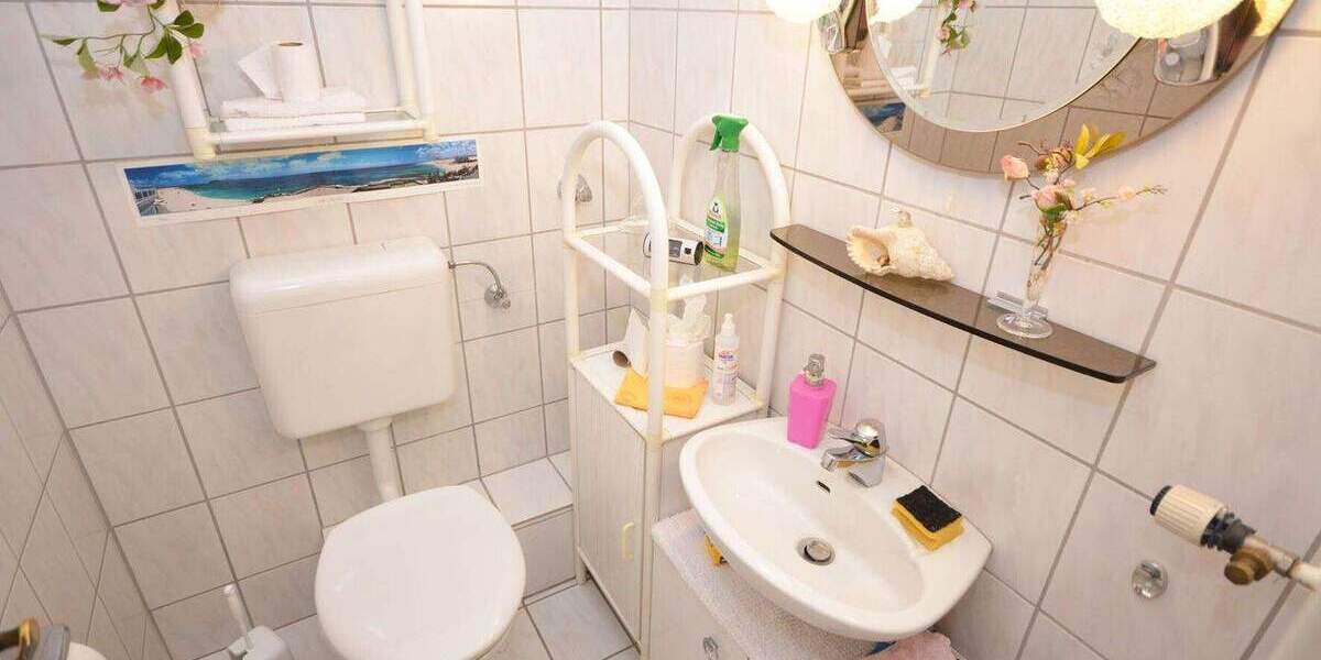 Etagenwohnung Brühl - 3 Zimmer, 100 m&sup2;, 328.000&euro; | Angebot:25748345