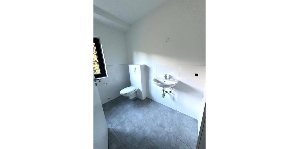 Dachgeschoßwohnung Eschweiler - 3 Zimmer, 55 m&sup2;, 660&euro; | Angebot:26635316