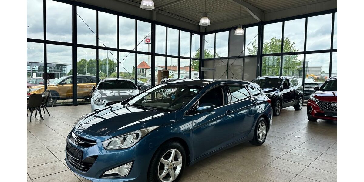 Hyundai i40 118.000 km 7.980 &euro; Erftstadt 50374