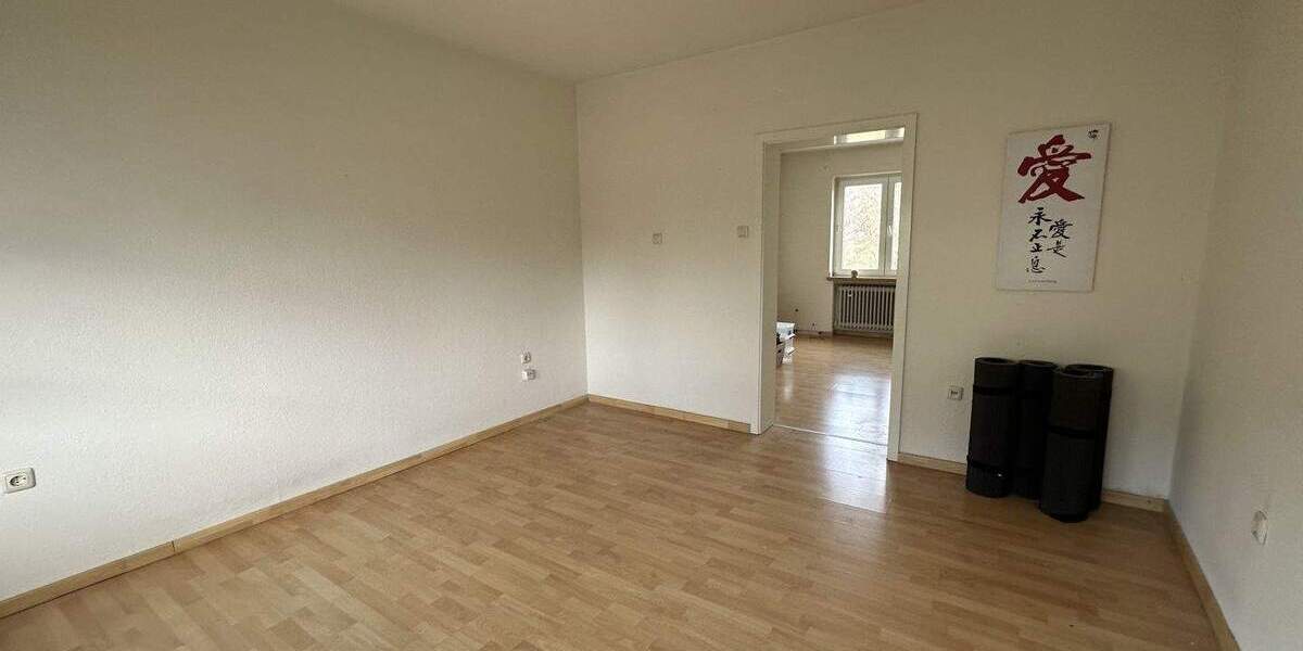Einfamilienhaus Düren Distelrath - 6 Zimmer, 135 m&sup2;, 199.000&euro; | Angebot:25738290